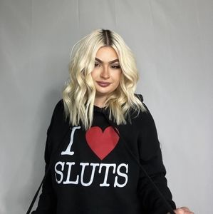 Meet your Posher, Barbie